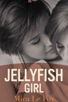 Jellyfish Girl: She took up a student bet and ended up in love