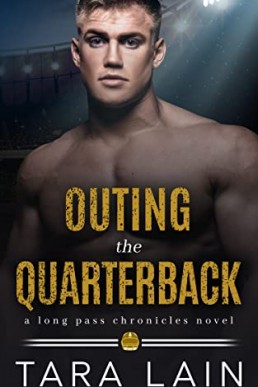 Outing the Quarterback (Long Pass Chronicles 1)