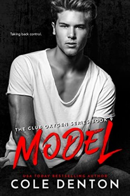 Model (The Club Oxygen 9)