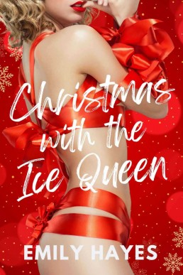 Christmas with the Ice Queen: A Steamy Sapphic Small-Town Holiday Romance (A Very Sapphic Christmas Collection book 4)